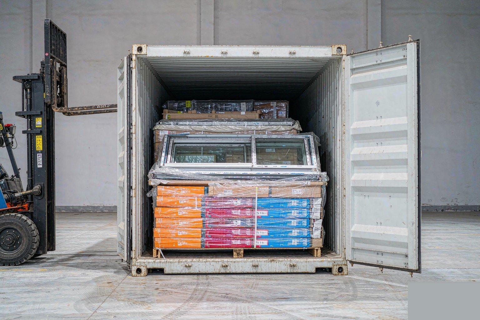 Export-grade container loading